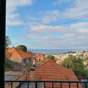 vila-relax-vacation-rental-funchal.madeira-islandshotels.com/